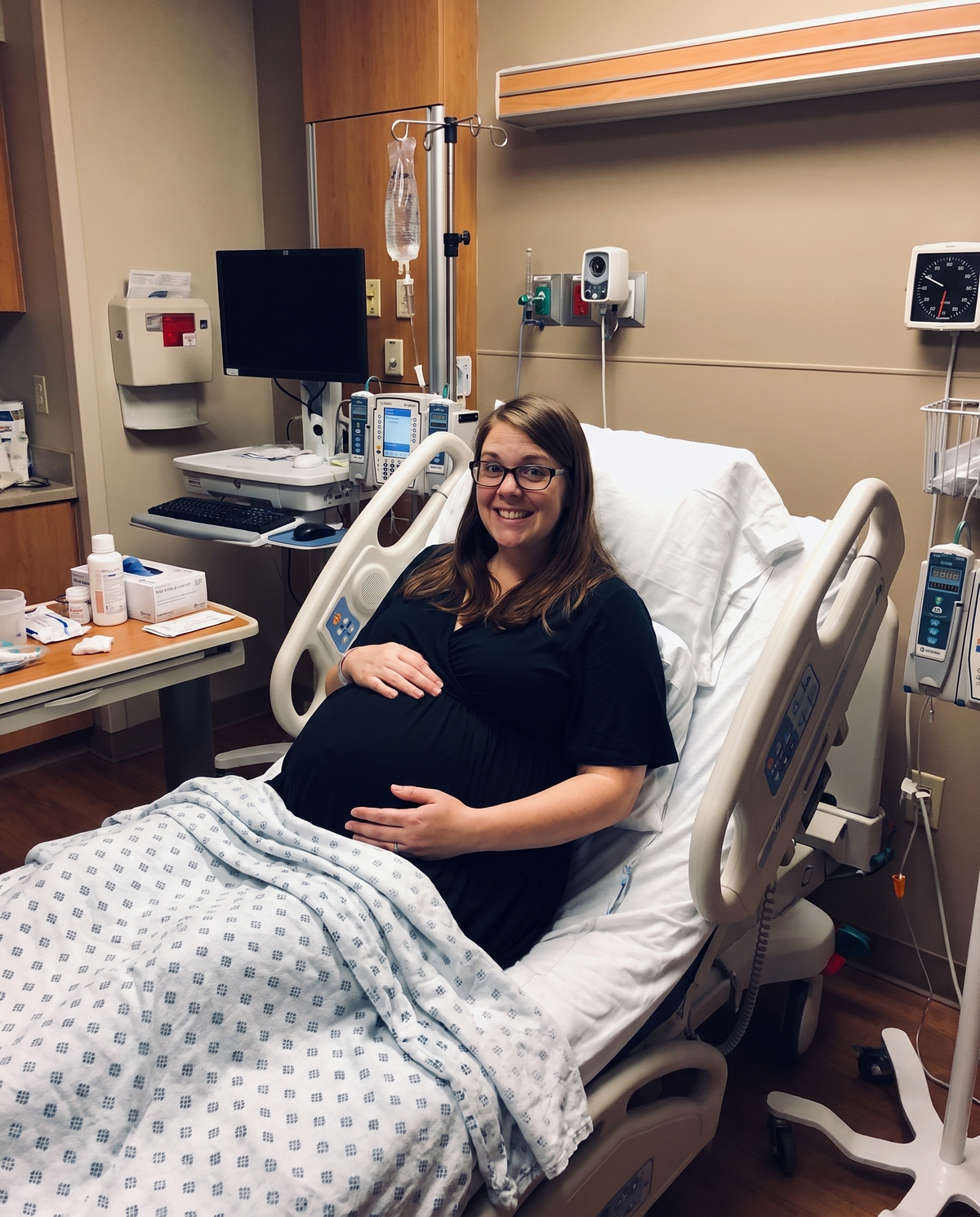crescent pregnancy